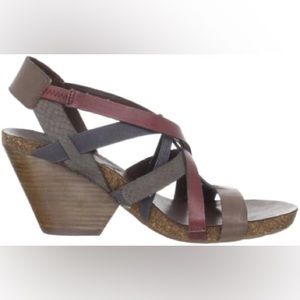 OTBT NEW NWOB Ladonia Strappy Slingback Leather Sandal size 6.5